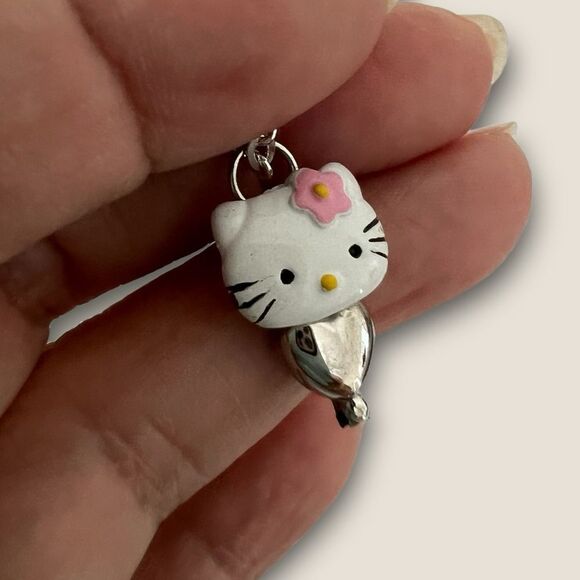 Hello Kitty pendant/Necklace silver tone - Picture 4 of 7